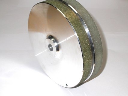 Schleifrad mit unterschiedlichen D181 und D46 synthetischem Diamantkorn zum Einsatz in der Druckindustrie, Grundmaterial Aluminium